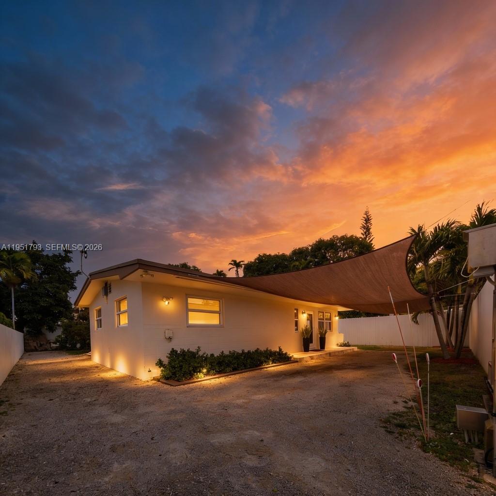 3655 Southwest 17th Street Miami, FL 33145 - Photo 14 of 16