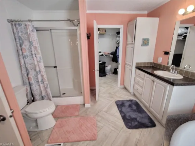 $409,900 | 881 Island Road, Harkers Island, NC 28531