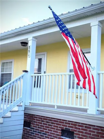 $409,900 | 881 Island Road, Harkers Island, NC 28531