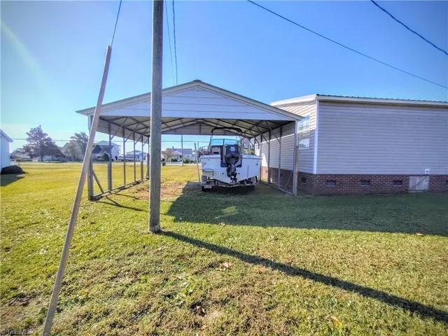 $409,900 | 881 Island Road, Harkers Island, NC 28531