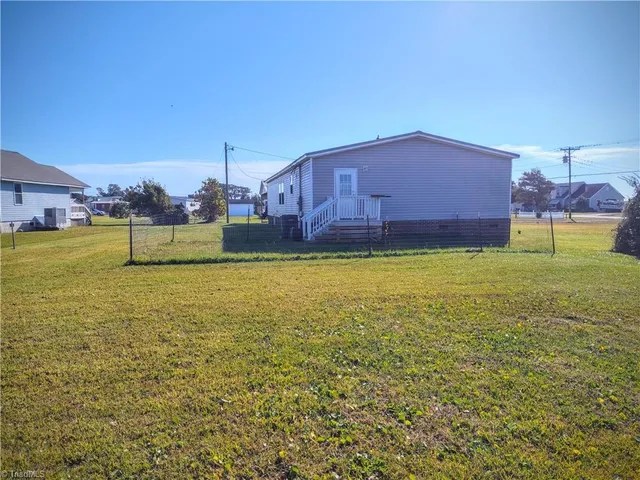 $409,900 | 881 Island Road, Harkers Island, NC 28531