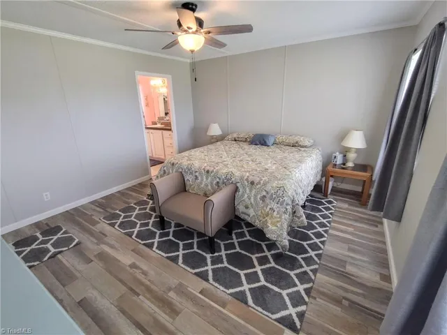 $409,900 | 881 Island Road, Harkers Island, NC 28531