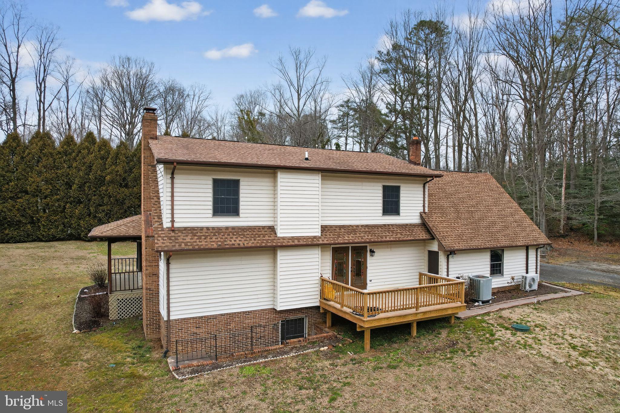 43447 Drum Cliff Road Hollywood, MD 20636 - Photo 10 of 37 Charming home nestled in serene woodlands.