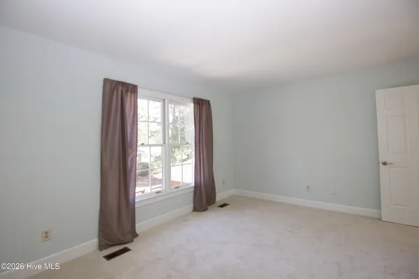 $425,000 | 3 Drayton Court, Southern Pines, NC 28387