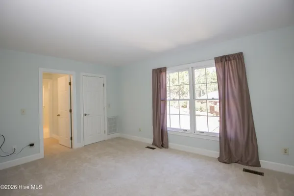 $425,000 | 3 Drayton Court, Southern Pines, NC 28387