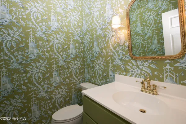 $425,000 | 3 Drayton Court, Southern Pines, NC 28387