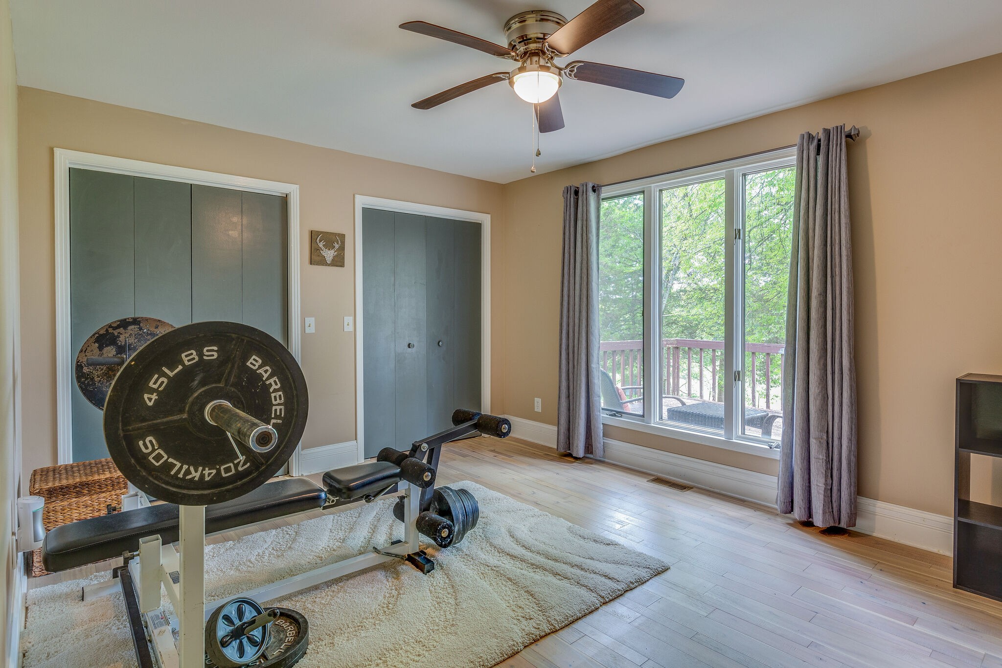 21 Cooks Road Mount Juliet, TN 37122 - Photo 18 of 35 a view of a room with gym equipment