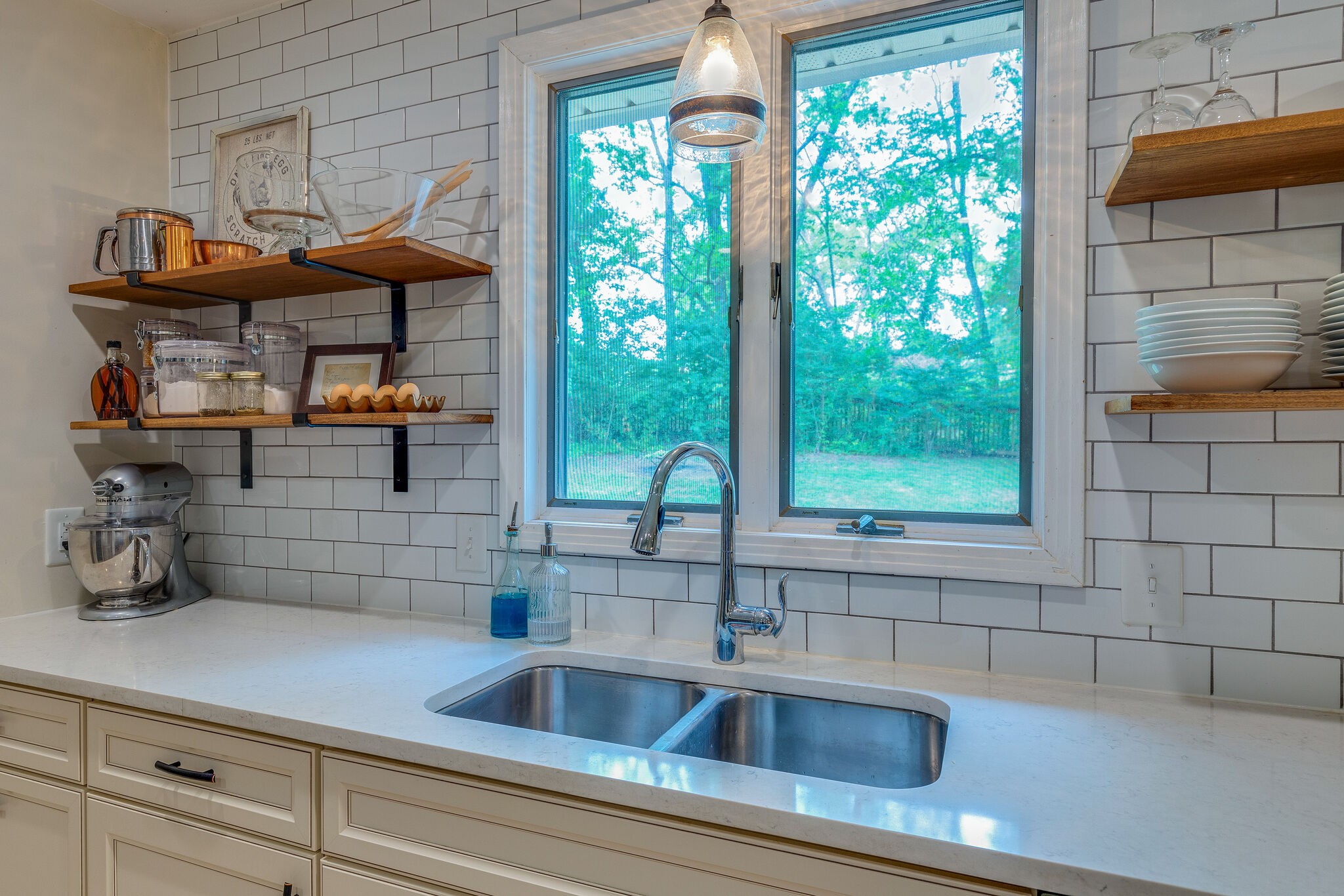 21 Cooks Road Mount Juliet, TN 37122 - Photo 10 of 35 a kitchen with a sink and a window