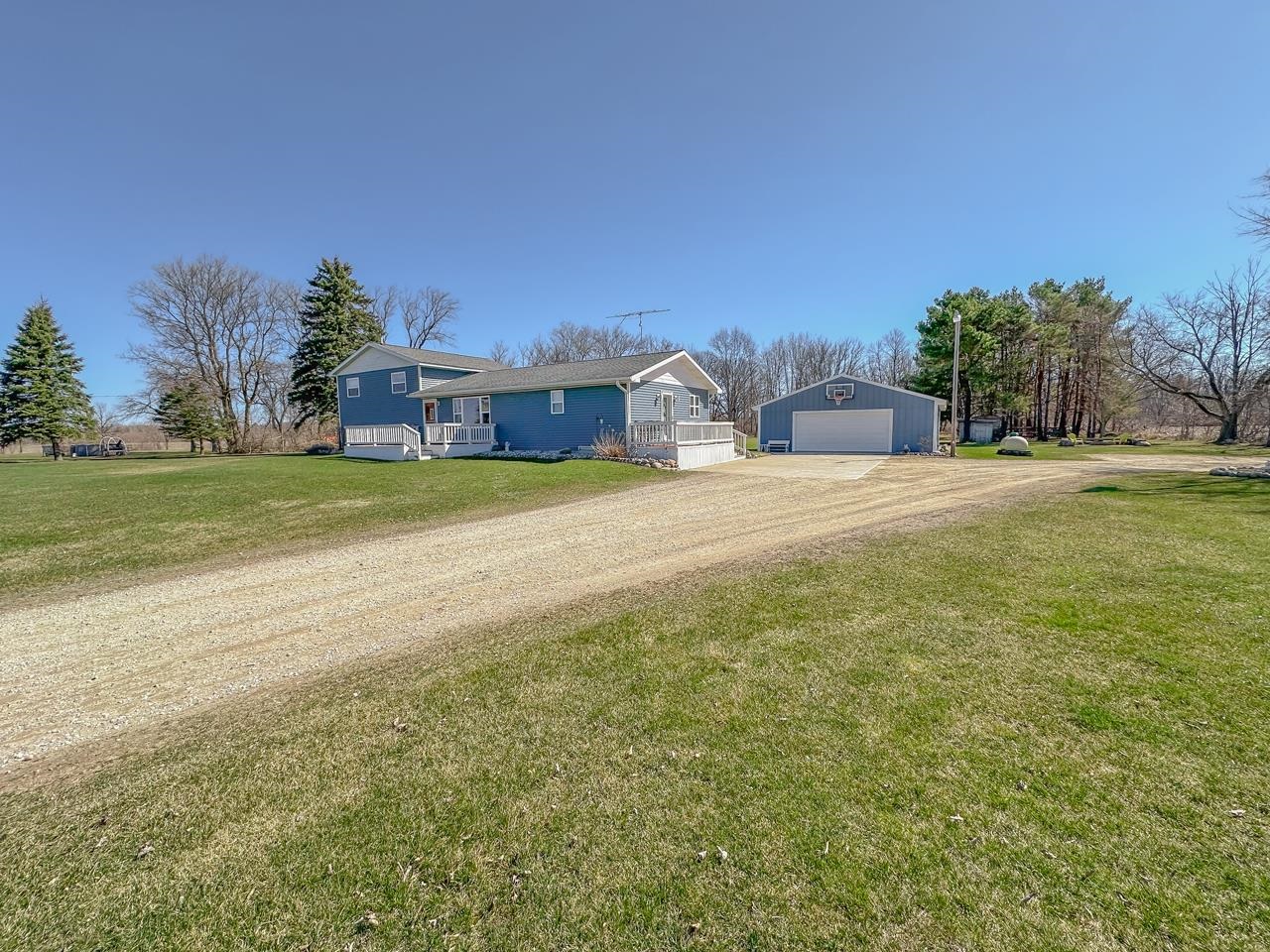 5116 North Lewis Road Coleman, MI 48618 - Photo 42 of 54 1932497-541caa87-a4d4-462d-8197-66c3ec5fffc1.JPG