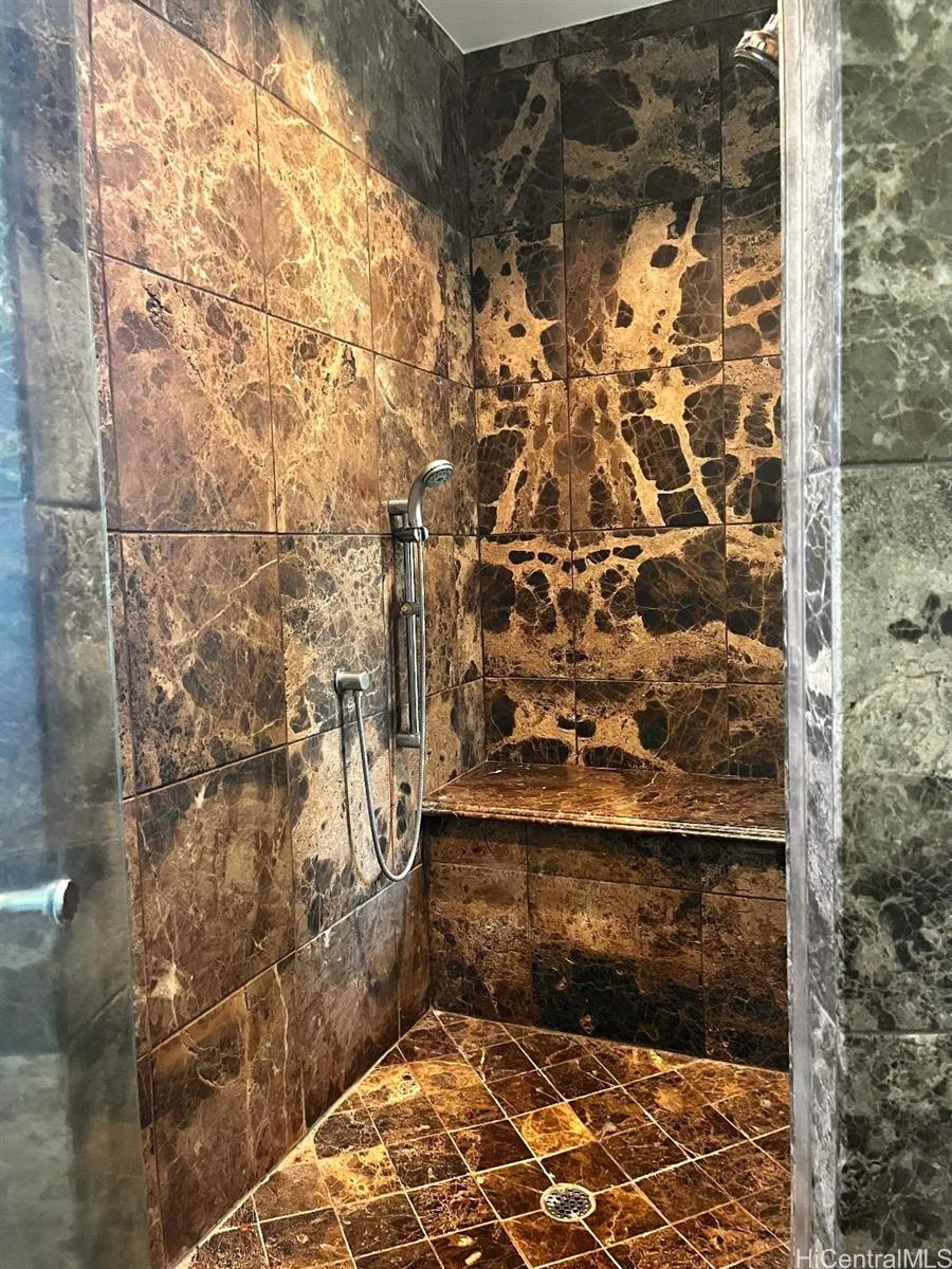 59-530 Hoalike Road Haleiwa, HI 96712 - Photo 11 of 25 a bathroom with a shower