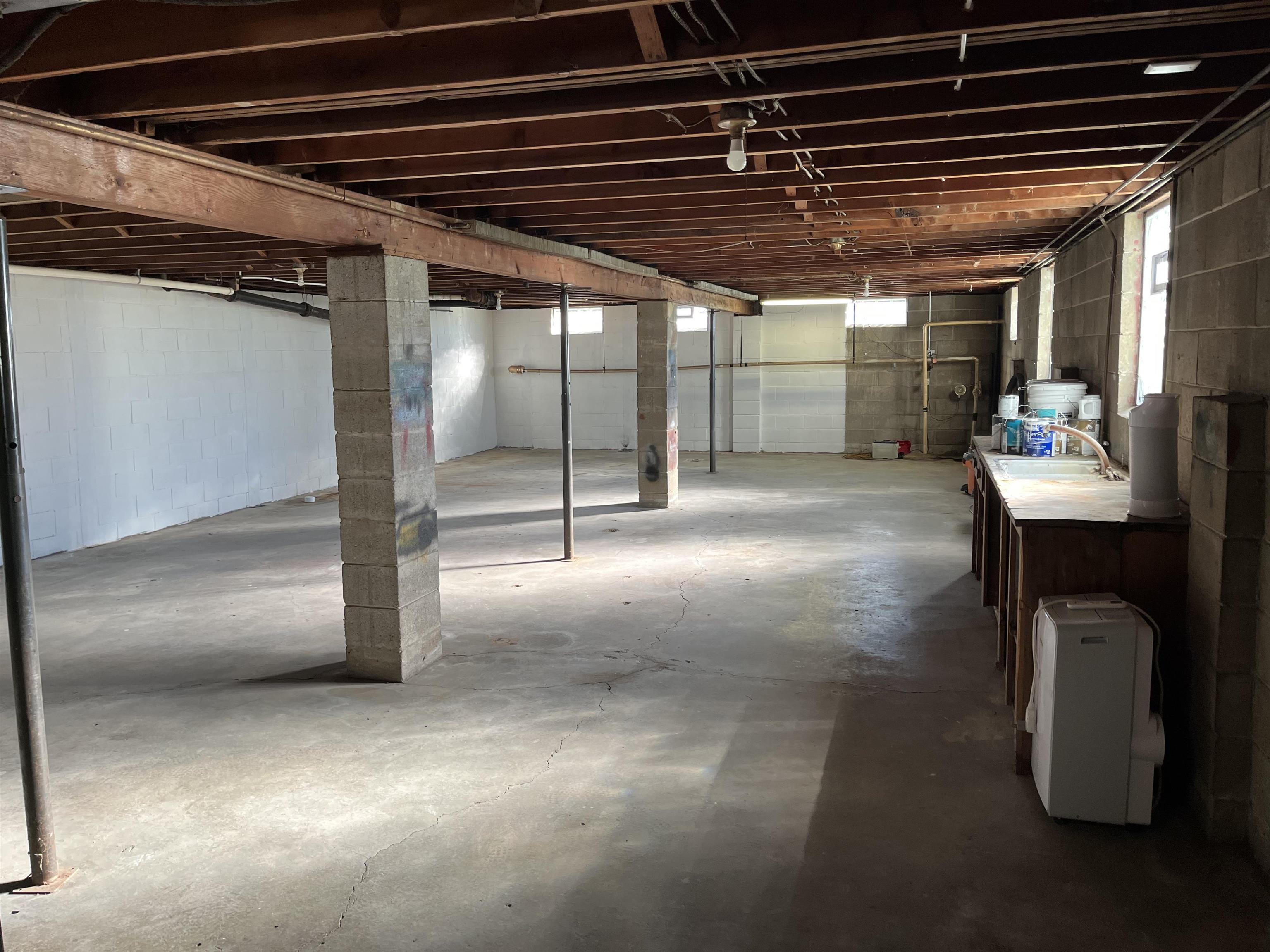 2385 Baldwin Road Fenton, MI 48430 - Photo 19 of 26 Basement