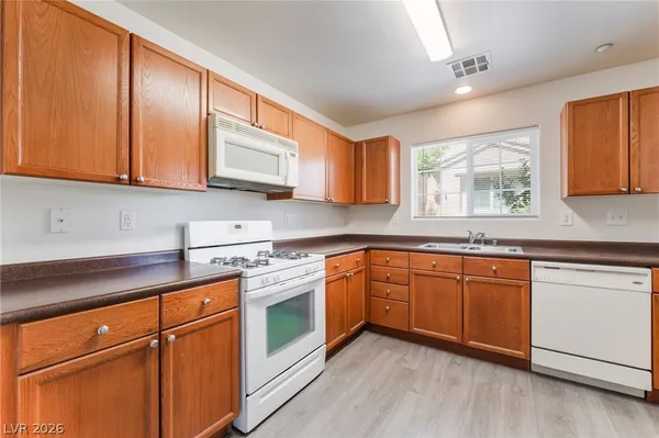 $1,895 | 9004 Successful Court, Las Vegas, NV 89149