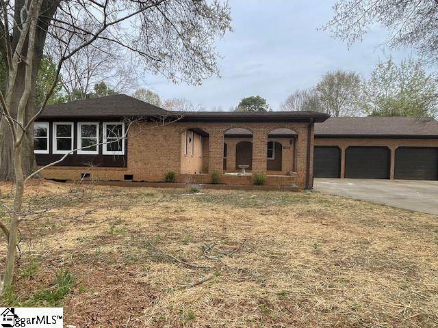 201 Ponder Road Greer, SC 29651 - Photo 1 of 35