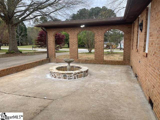 201 Ponder Road Greer, SC 29651 - Photo 2 of 35