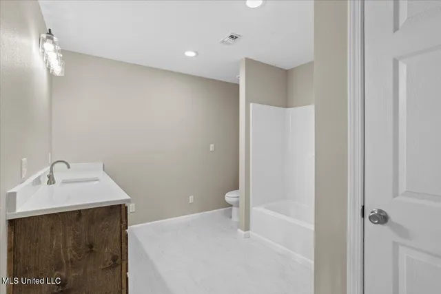 $399,000 | 52 Jack Davis Road, Wiggins, MS 39577