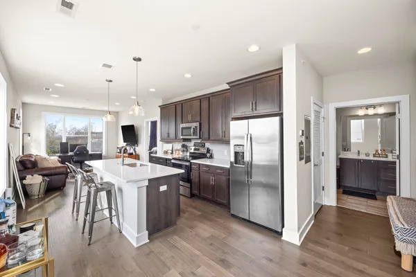 $280,000 | 519 27th Avenue North, Unit 301, Nashville, TN 37209