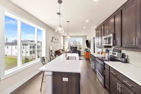 $280,000 | 519 27th Avenue North, Unit 301, Nashville, TN 37209
