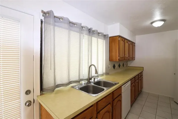 $2,050 | 3417 Rockcrest Drive, Garland, TX 75044