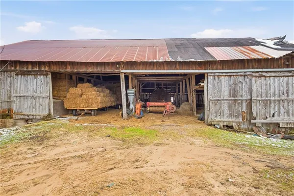 $850,000 | 400 Wable Drive, Fort Hill, PA 15540