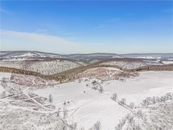$850,000 | 400 Wable Drive, Fort Hill, PA 15540