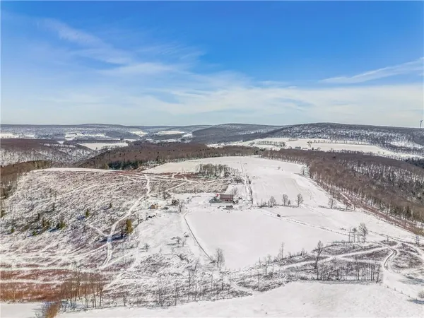 $850,000 | 400 Wable Drive, Fort Hill, PA 15540