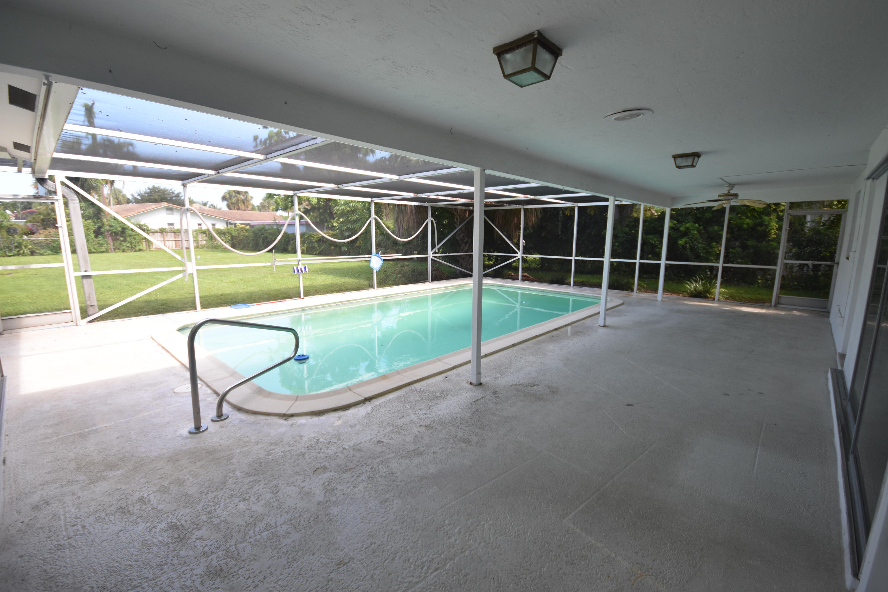 500 Northwest 12th Avenue Boca Raton, FL 33486 - Photo 20 of 23 Covered Patio Pool