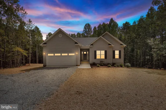 $574,900 | 1 Ac Corner Road, Sumerduck, VA 22742