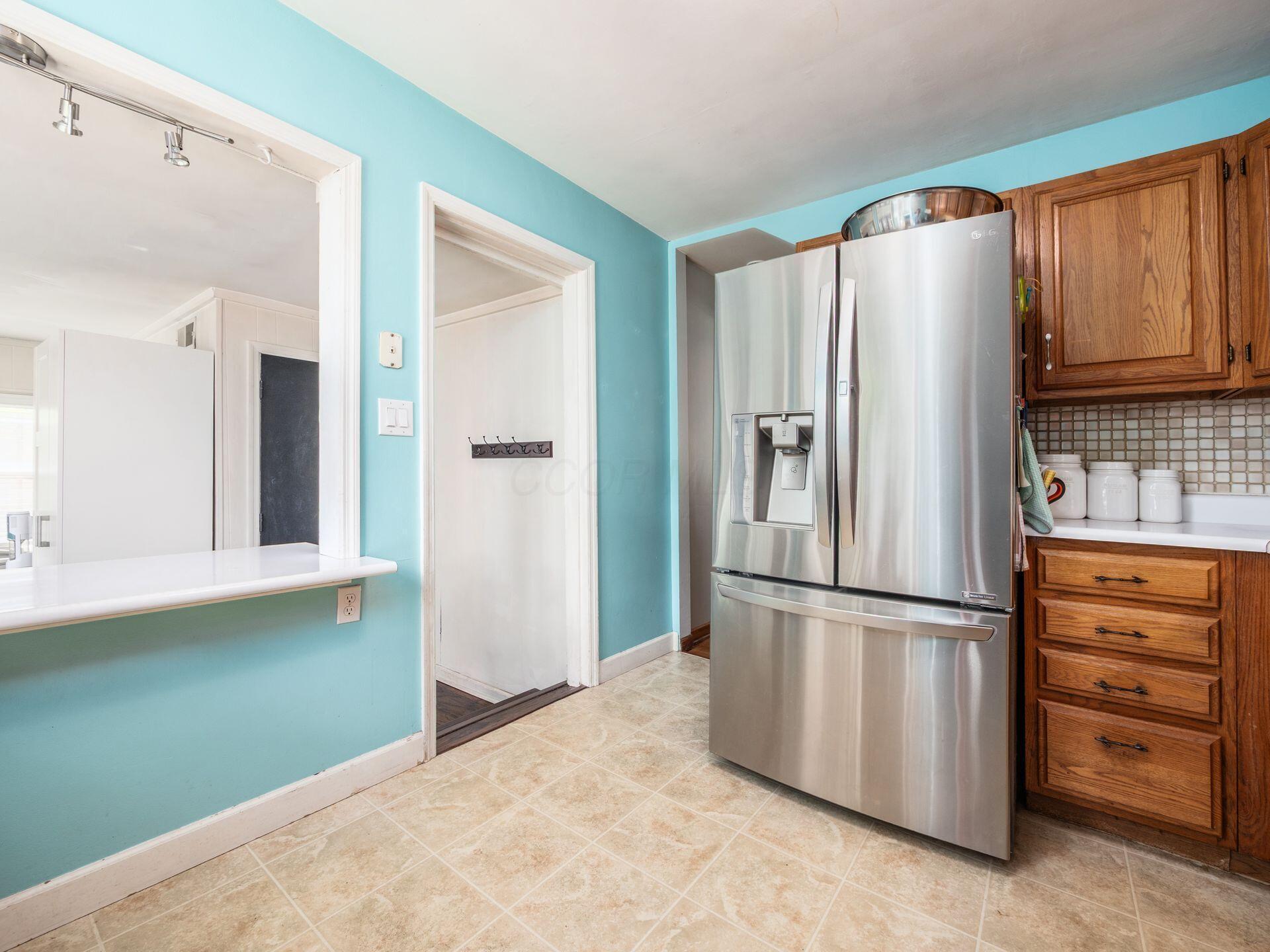 3186 Mountview Road Columbus, OH 43221 - Photo 12 of 46 Gallery Image 12