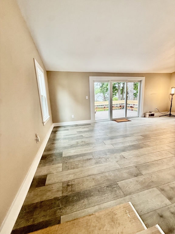 6 Wheelock Street Oxford, MA 01540 - Photo 21 of 30
