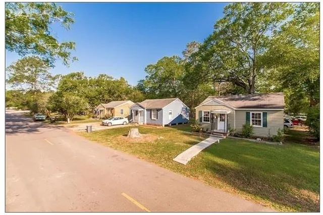 $255,000 | 206 West Clark Street, Hammond, LA 70401