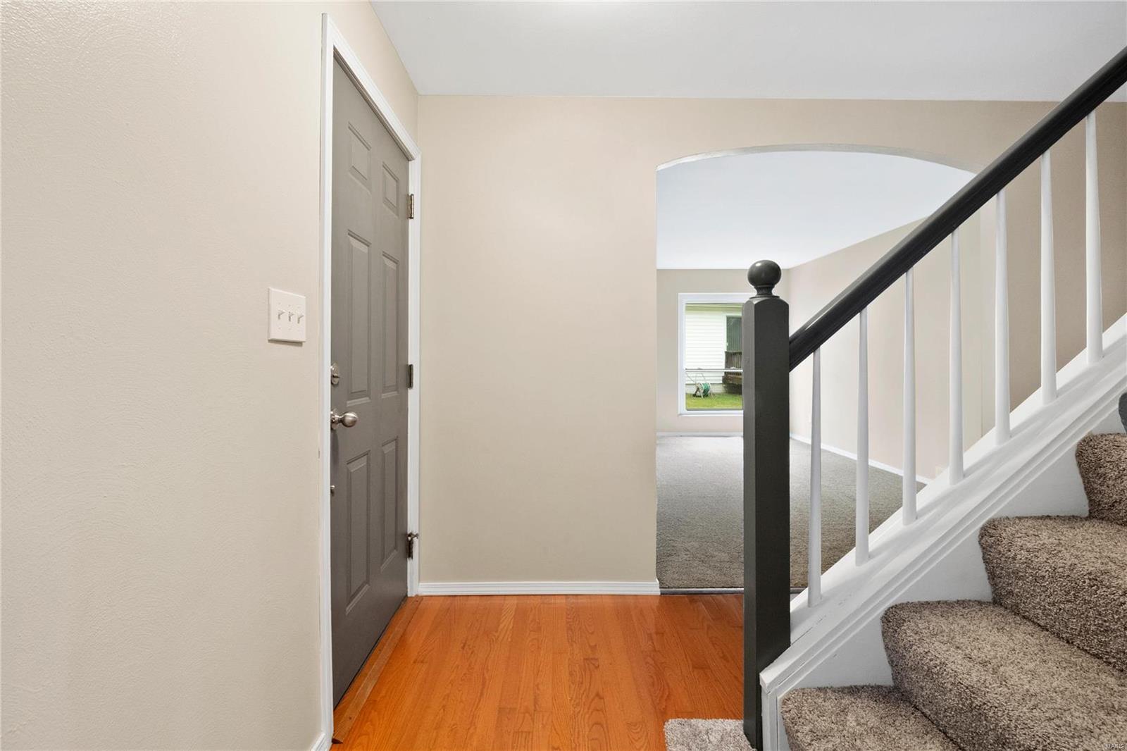 312 Bunker Hill Road Belleville, IL 62221 - Photo 4 of 36 Gallery Image 4