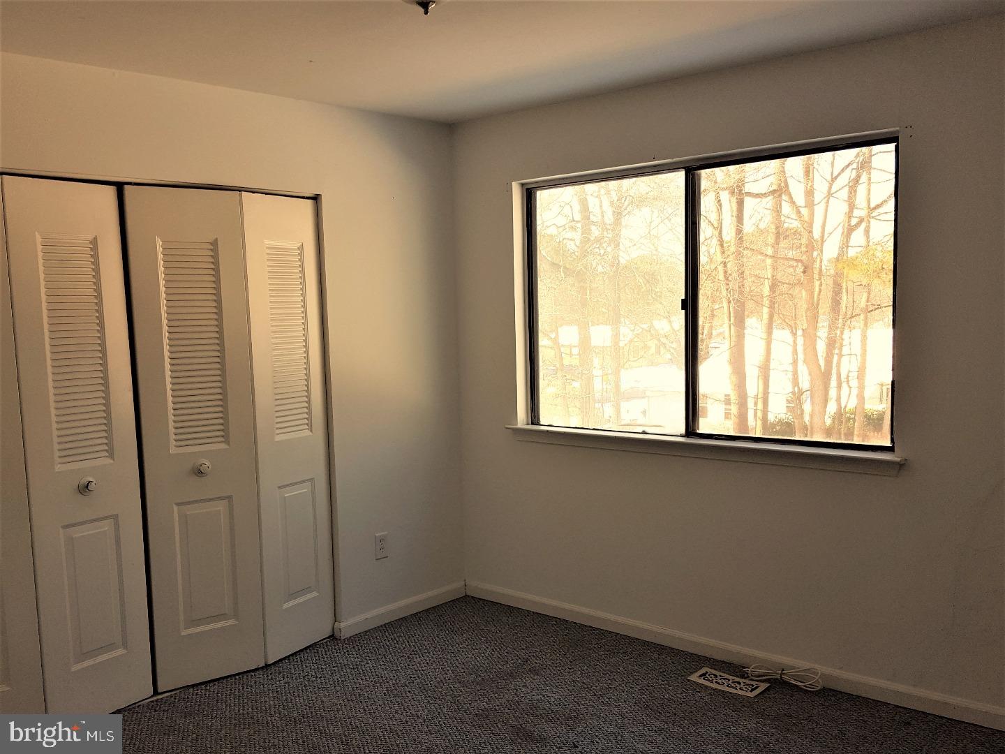 715 Jarvis Road Sicklerville, NJ 08081 - Photo 3 of 12 Gallery Image 3