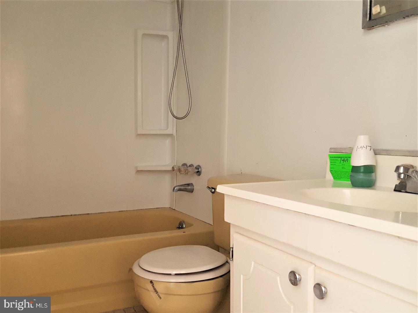 715 Jarvis Road Sicklerville, NJ 08081 - Photo 5 of 12 Gallery Image 5