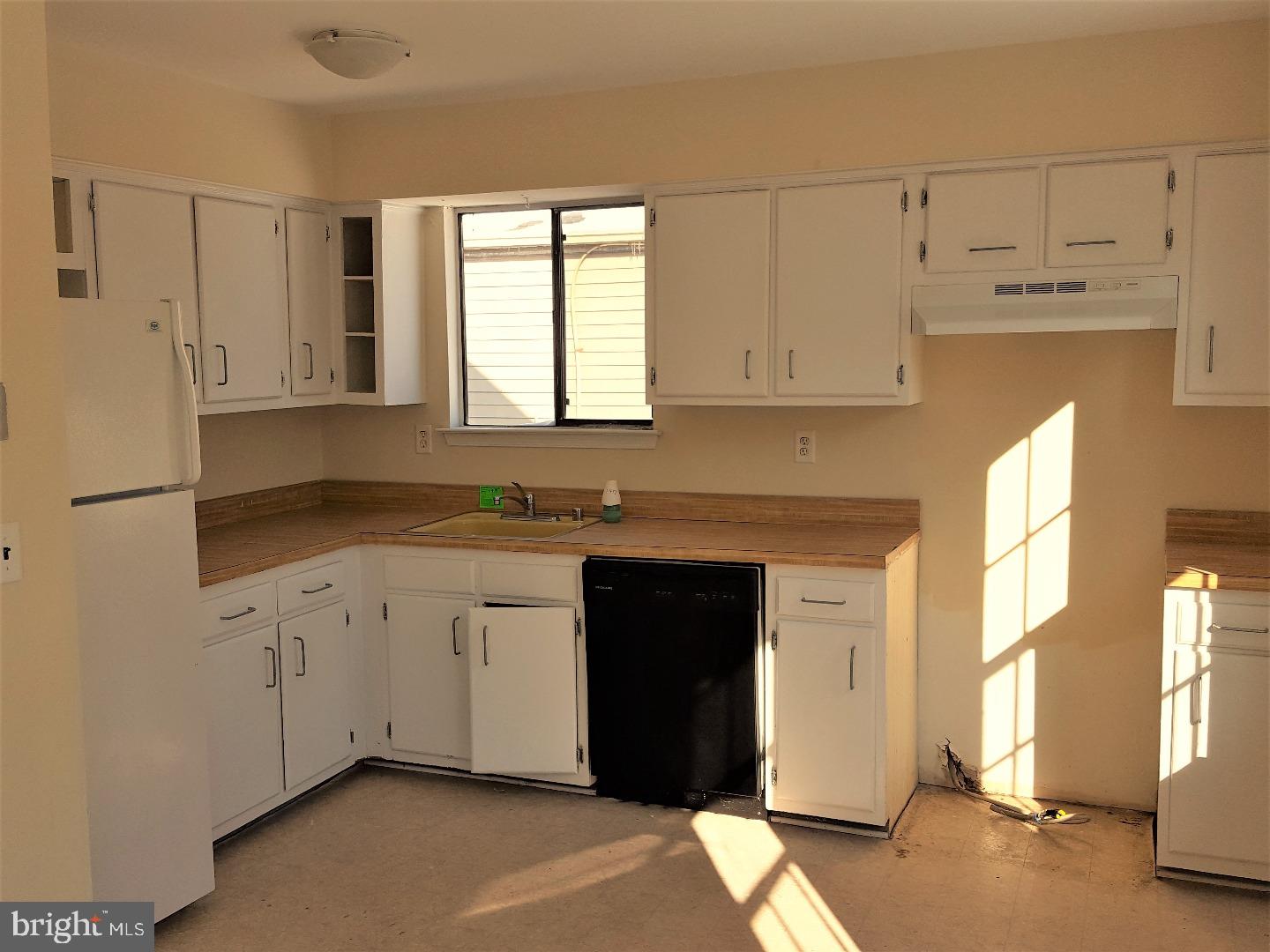 715 Jarvis Road Sicklerville, NJ 08081 - Photo 9 of 12 Gallery Image 9