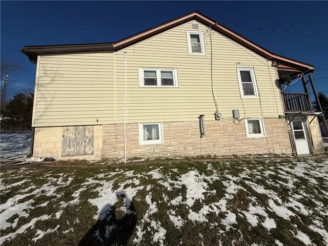 $29,000 | 922 Carbon Avenue, Central City, PA 15926