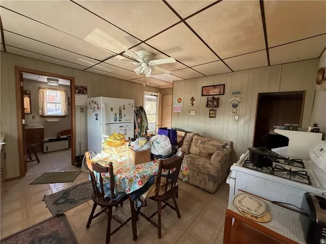 $29,000 | 922 Carbon Avenue, Central City, PA 15926