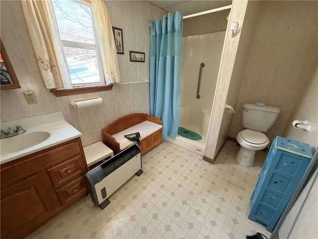 $29,000 | 922 Carbon Avenue, Central City, PA 15926