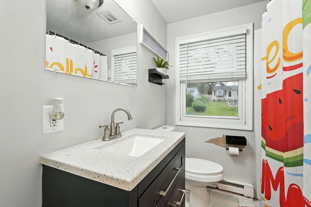 381 North Brook Road Springfield, MA 01119 - Photo 26 of 34