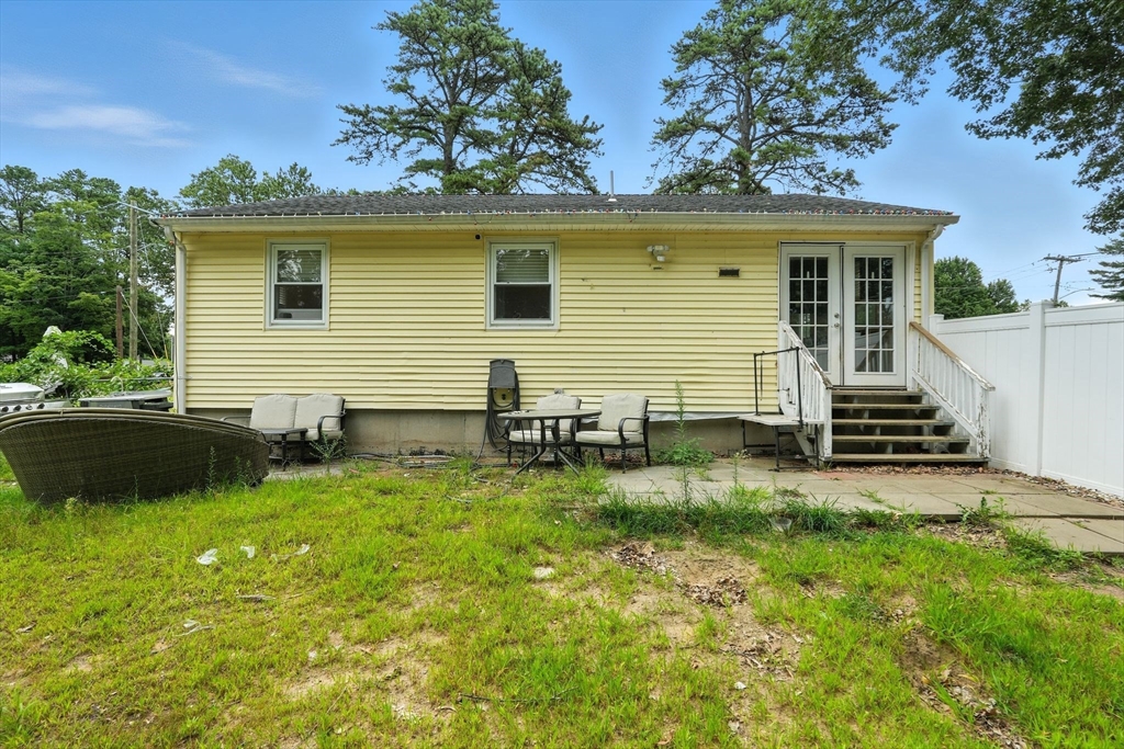 381 North Brook Road Springfield, MA 01119 - Photo 28 of 34