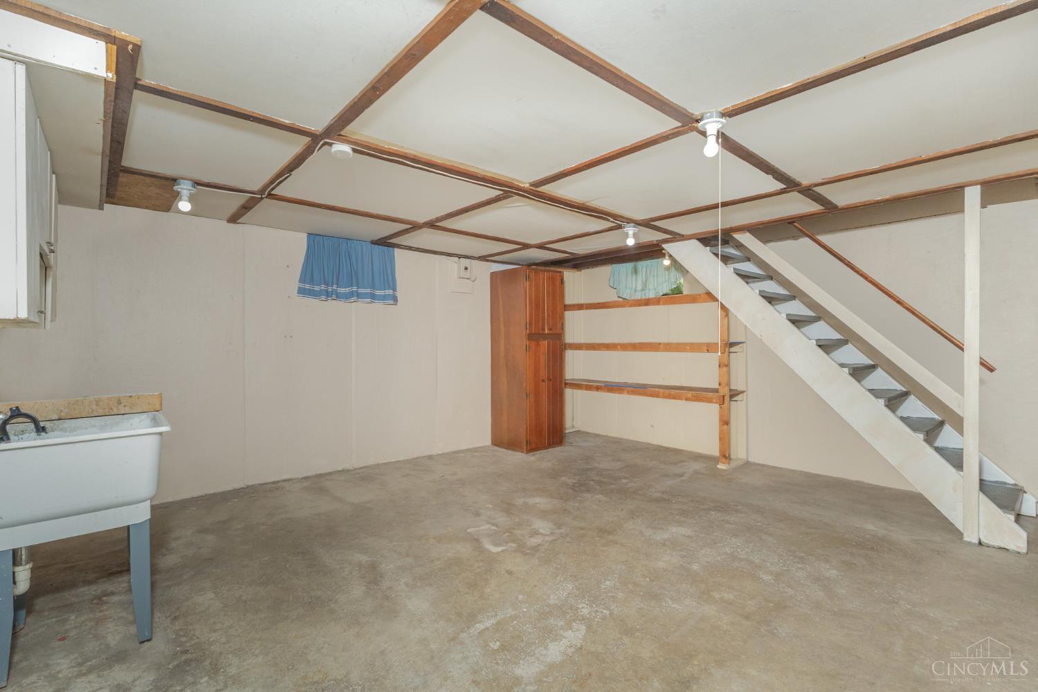 4445 Delhi Road Cincinnati, OH 45238 - Photo 16 of 19 Gallery Image 16
