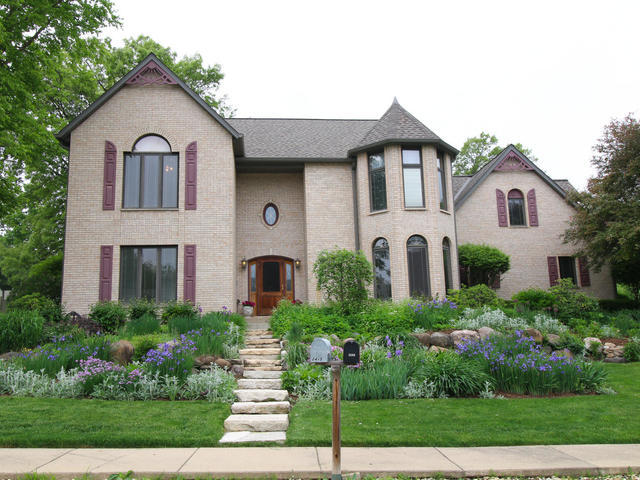 2500 Beverly Way Ottawa, IL 61350 - Photo 1 of 31