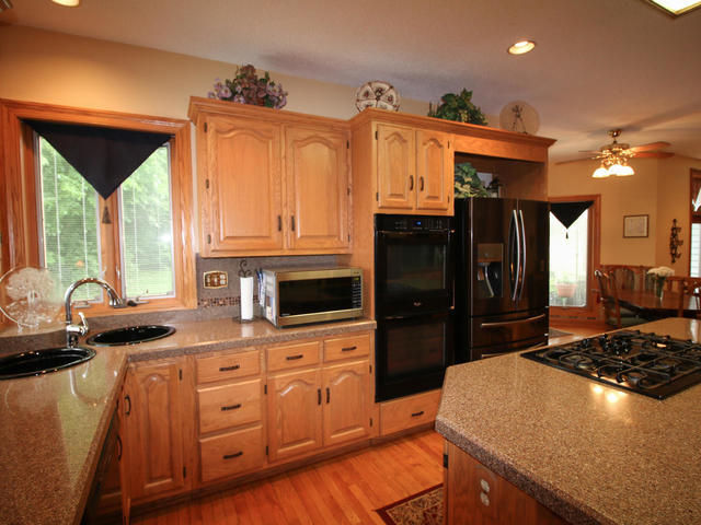 2500 Beverly Way Ottawa, IL 61350 - Photo 19 of 31