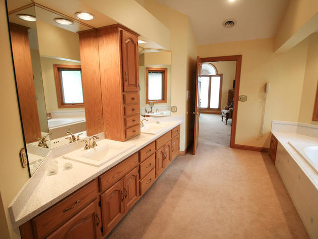 2500 Beverly Way Ottawa, IL 61350 - Photo 25 of 31