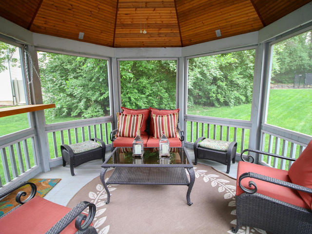 2500 Beverly Way Ottawa, IL 61350 - Photo 7 of 31