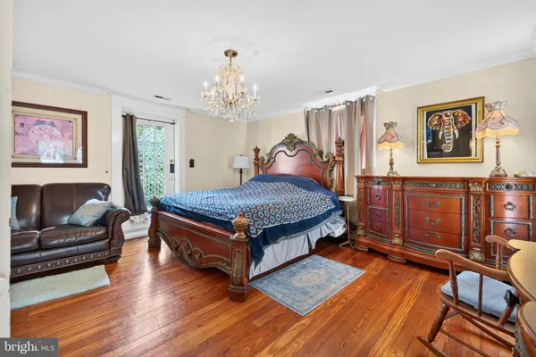 $669,900 | 138 East Main Street, Luray, VA 22835