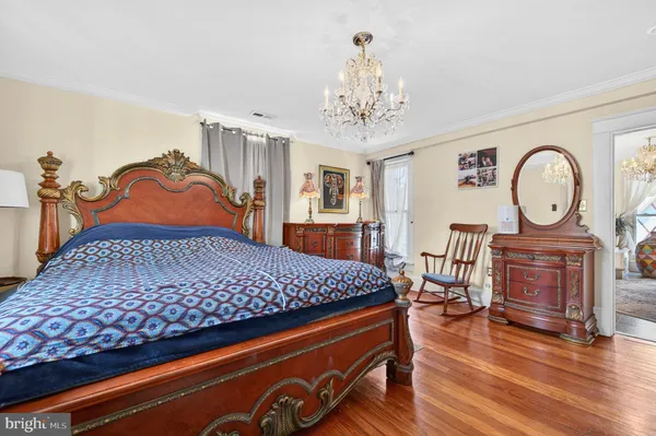 $669,900 | 138 East Main Street, Luray, VA 22835
