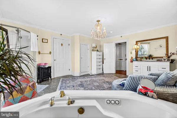 $669,900 | 138 East Main Street, Luray, VA 22835