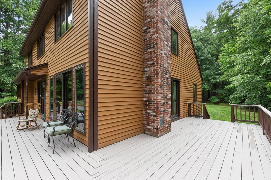 201 Beaman Road Princeton, MA 01541 - Photo 5 of 41