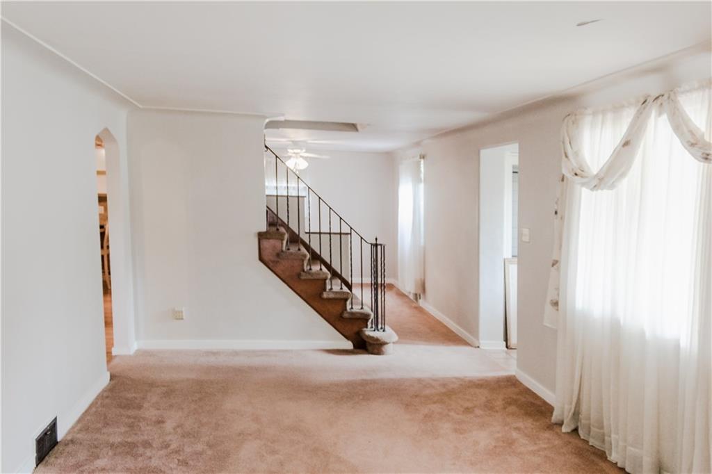 746 Bunola River Road Elizabeth, PA 15037 - Photo 2 of 12 Living Room