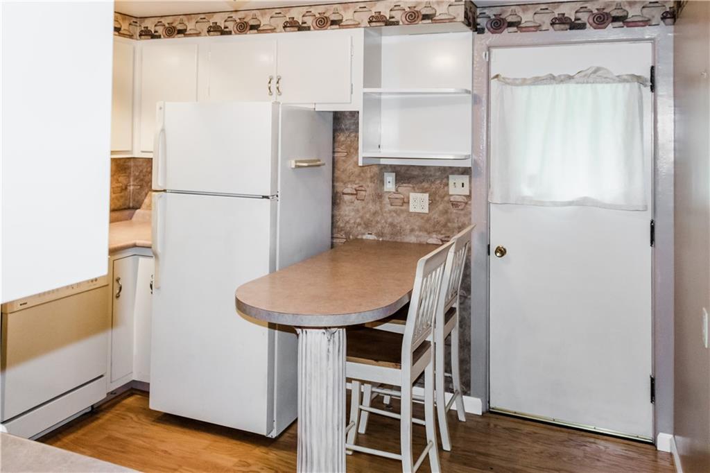 746 Bunola River Road Elizabeth, PA 15037 - Photo 9 of 12 Kitchen